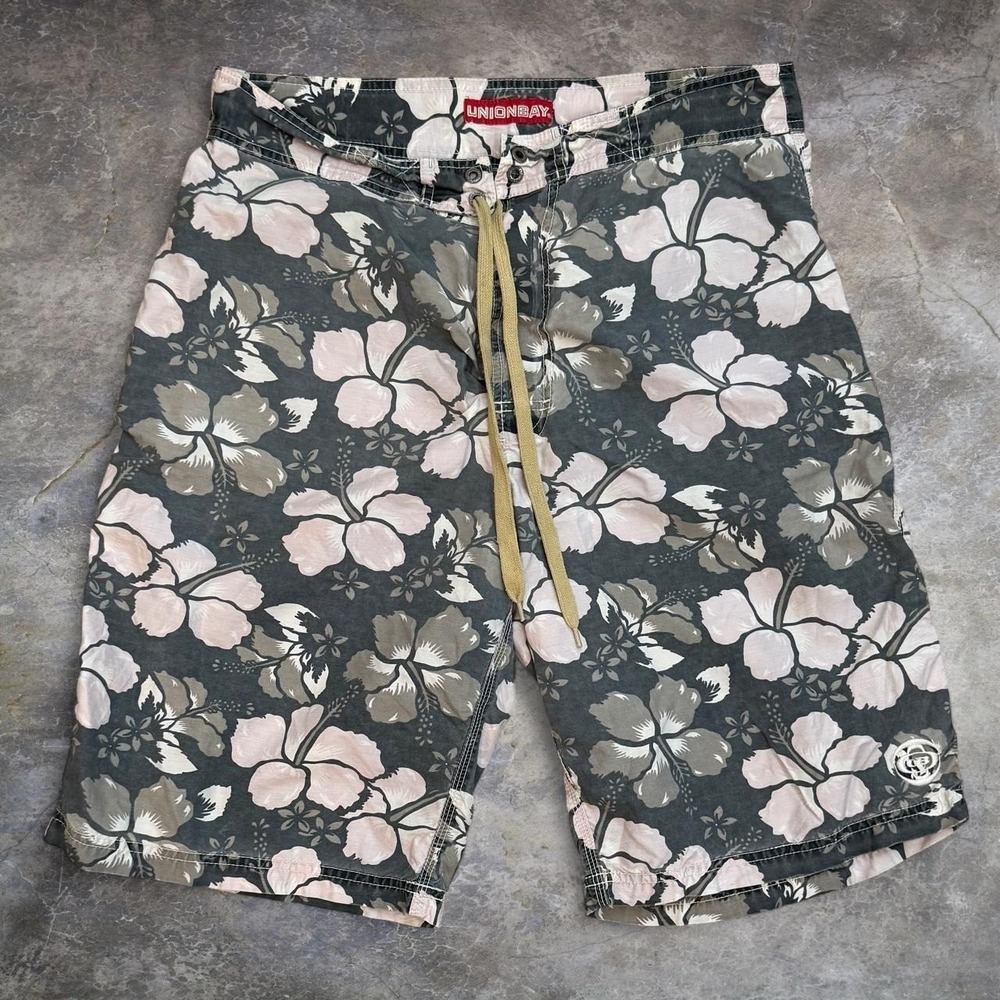 Vintage Unionbay Floral Swim Trunks Men's 34x11 Summer Beach Vacation 90s Y2K